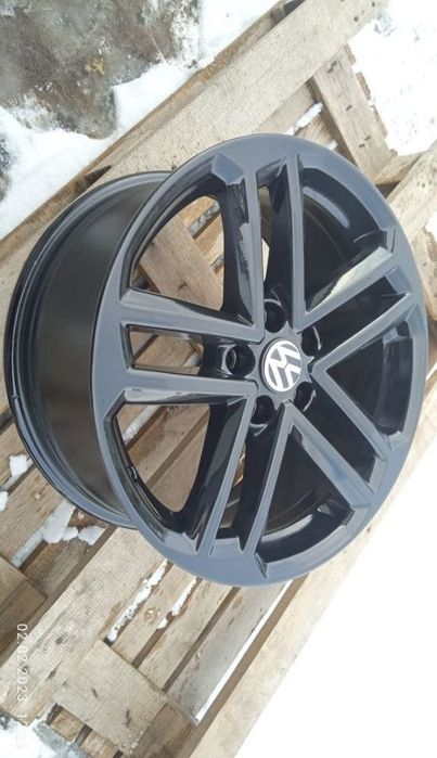 Диски R18 5x112 8J