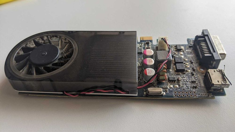 NVIDIA GEFORCE GT530 1GB Placa Gráfica64752391480323121