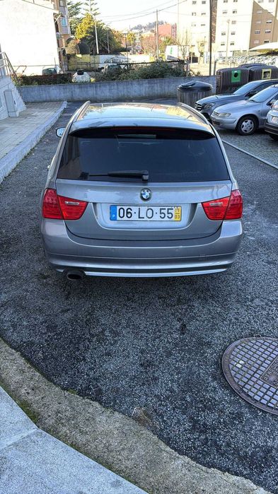 BMW 320D LCI 2011
