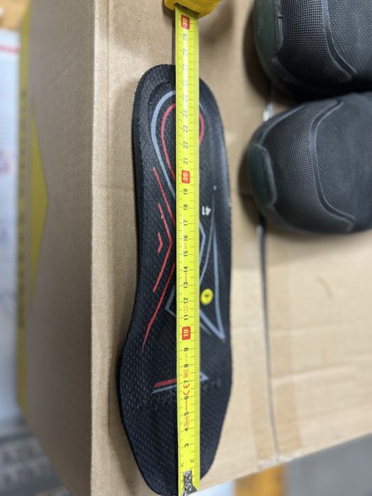 Buty robocze brynje rozmiar 41