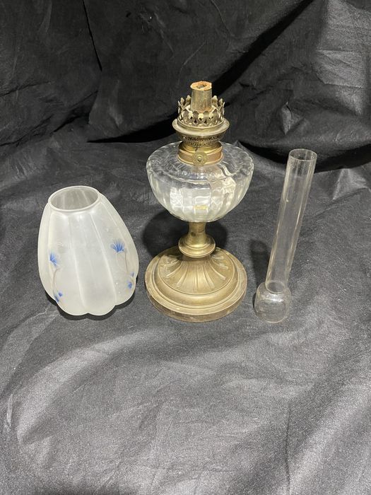 Керосиновая лампа