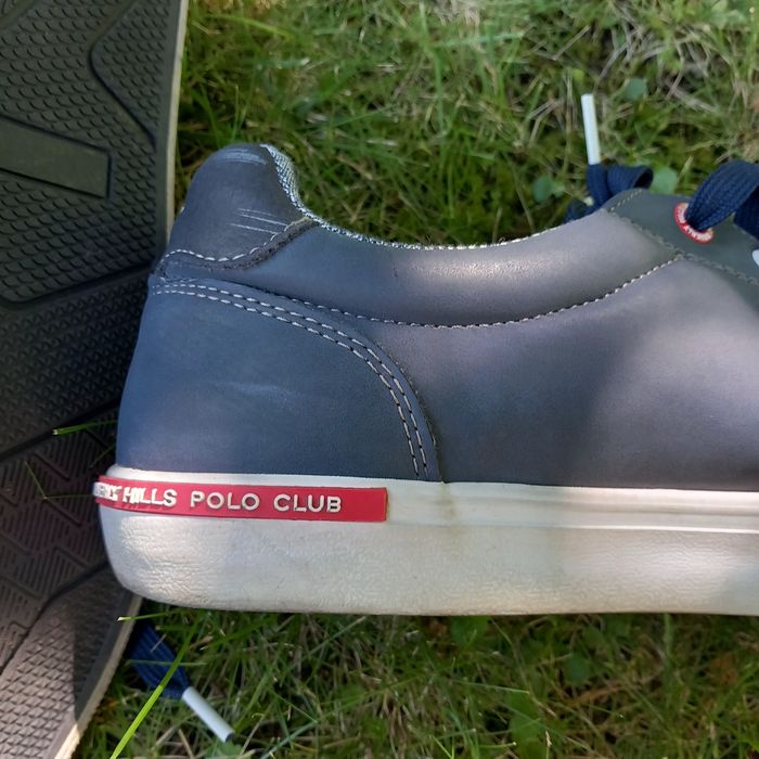 Dopiero mogę je wysłać po nowym roku Adidasy męskie 46