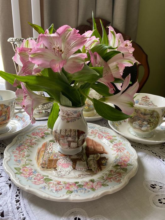 Колекційний англійський фарфор Royal Doulton / Brambly Hedge
