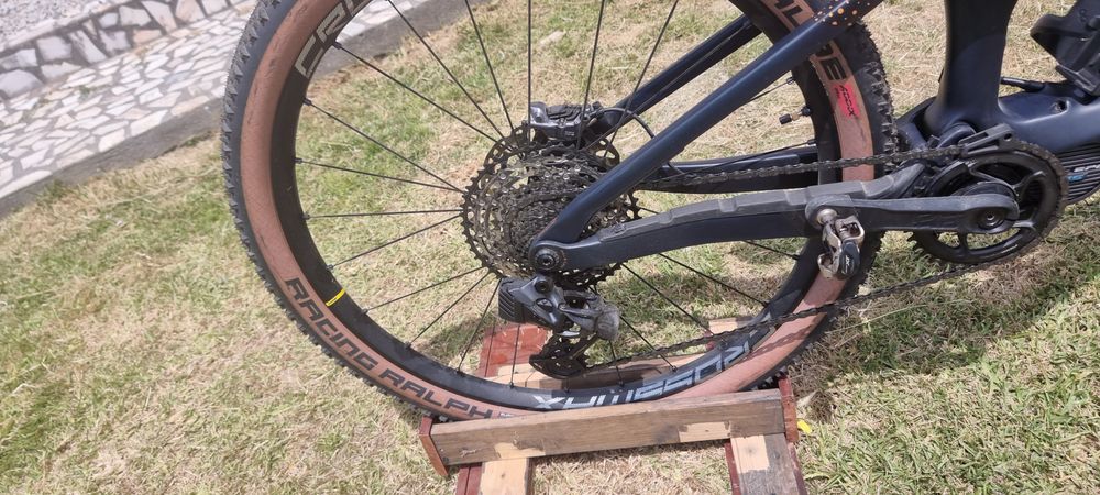 Orbea rise m10  carbono