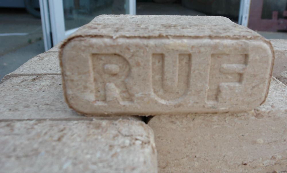 Brykiet drzewny RUF Dębowo-Bukowy  Skład Opału Stojadła