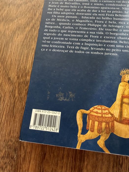 Livro “Fiora e Lourenço, o Magnífico” de Juliette Benzoni