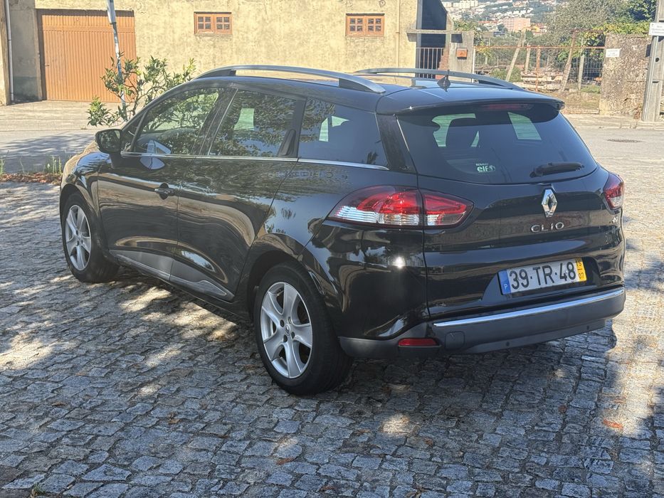 Renault clio 1.5 dci — photo 2