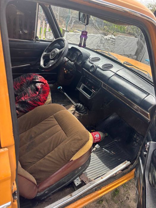 Продам ваз 21063