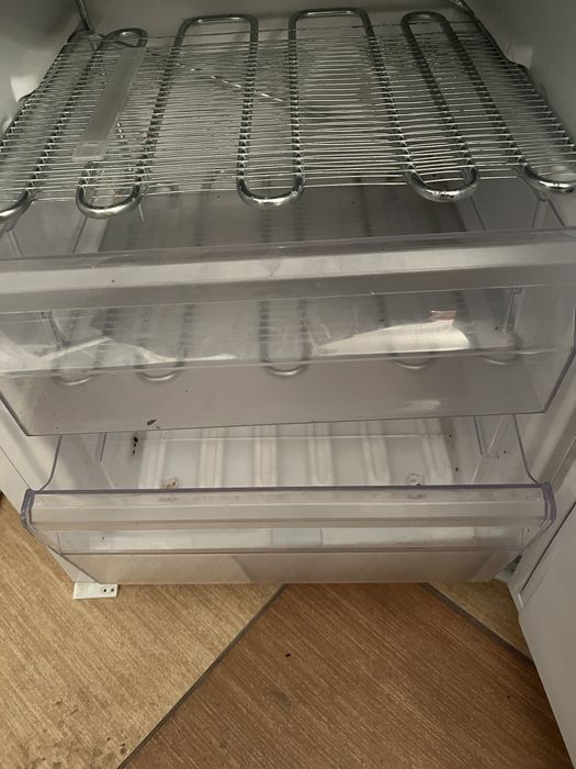 Lodowka Bauknecht  pod zabudowe ! Okazja