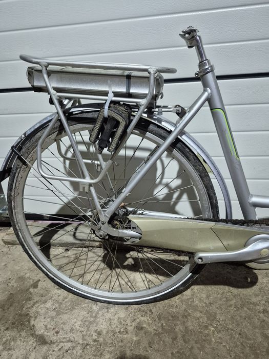 Електровелосипед дамка планетарка