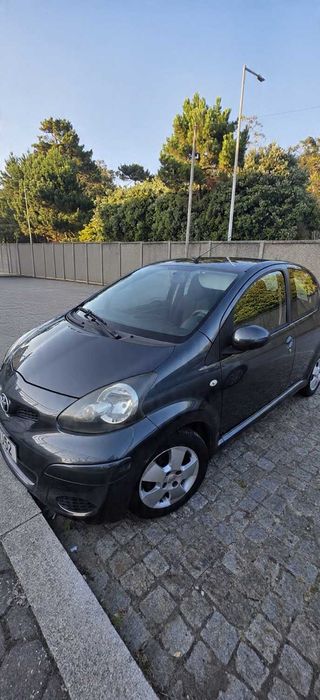Automóvel  Toyota