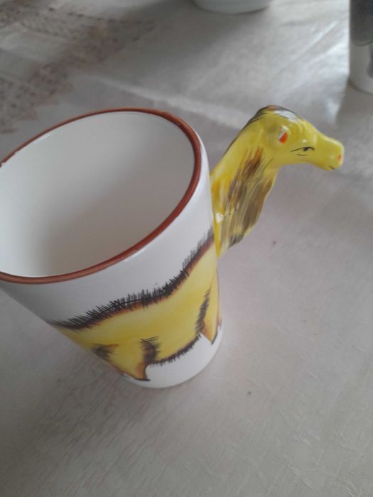 Porcelanowe kubki z wielbłądem i hipcio
