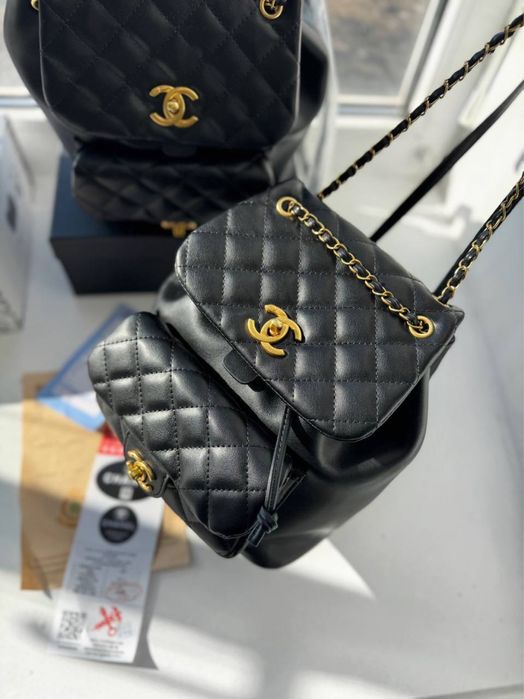 Рюкзак Chanel шанель жіночий шкіряний стильний сумуа