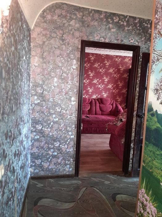 Продам однокімнатну квартиру. Терміново.