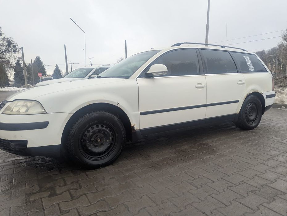 Volkswagen Passt(B5+)