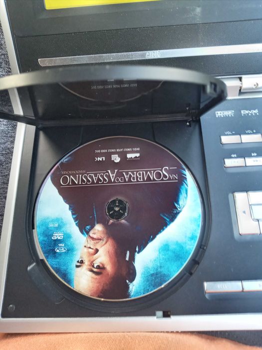 Dvd portátil Airis mp3/usb/sd etc