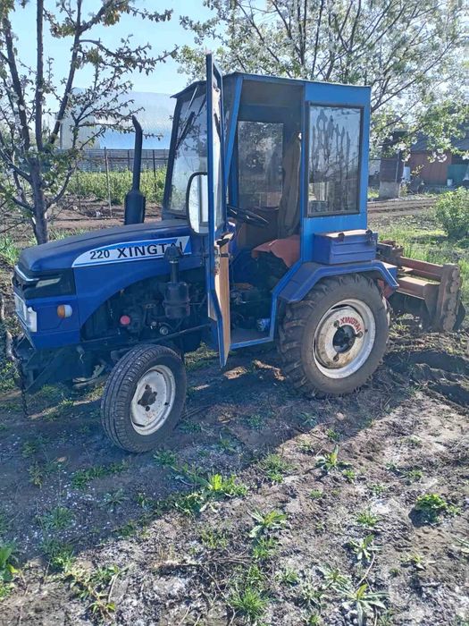 Продам XINGTAI XT220
