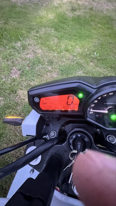 Xj6 2014 troco por mt09