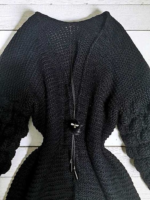 Czarny Sweter Kardigan Bubble Bufiaste Bąbelkowe Rękawy Boho Retro