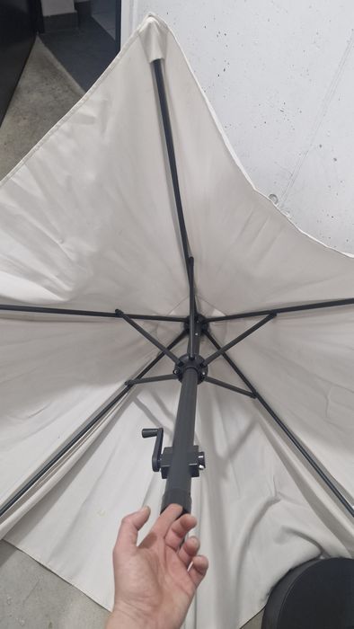 Duży parasol z korbką + podstawa