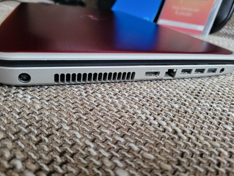 Laptop DELL Inspiron 5721 17,3” 12GB/1000GB FHD WIN10 Home