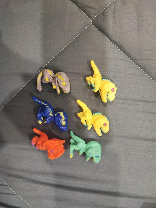 Troco Funko Pop Kinder Joy One Piece, Stranger Things, Jurassic, Harry Potter