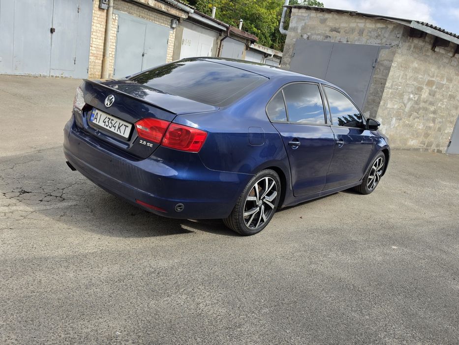 Volkswagen Jetta 2011
