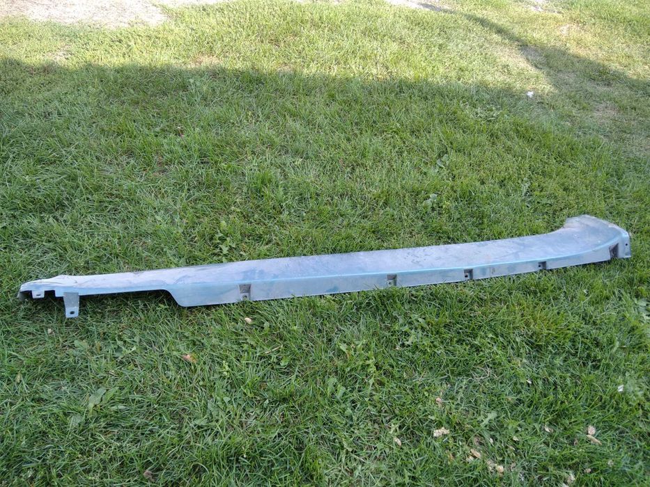 Próg repereturka Nissan Primera p12