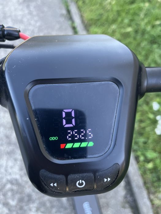 Електросамокат Windgoo М12