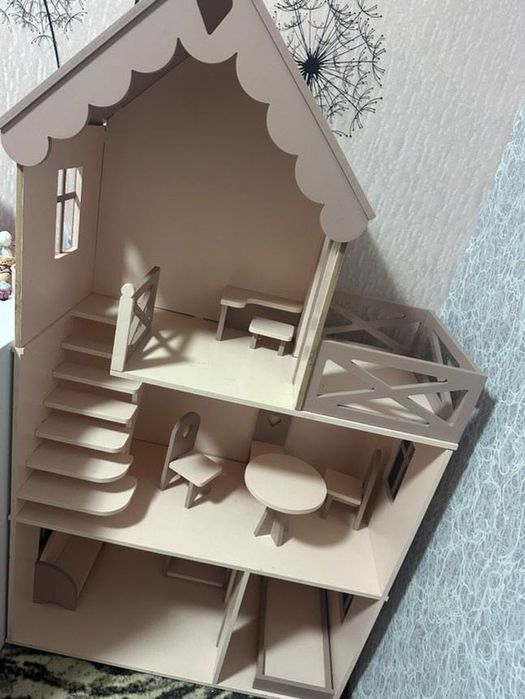 Іграшковий будинок