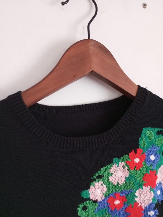 T-shirt Malha Floral Tamanho M