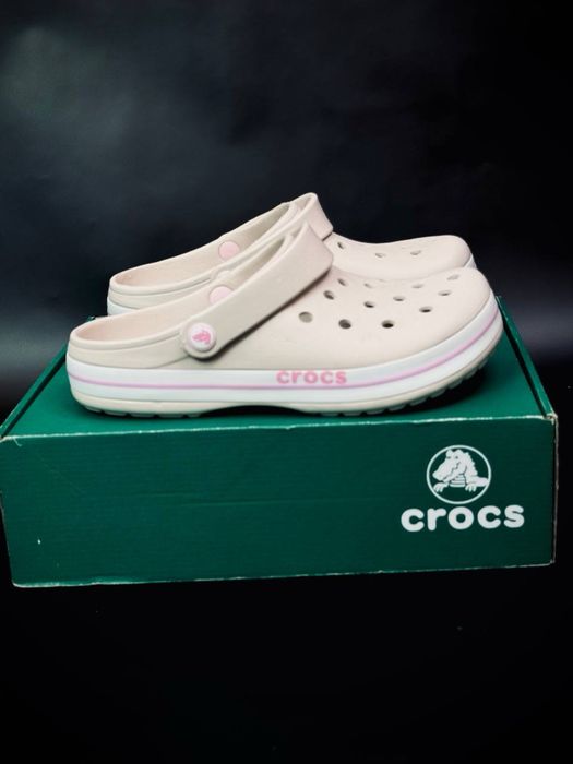 Жіночі Crocs закриті • актуальний літній дизайн • жіночі крокси • клоги жіночі • якісне взуття на кожен день