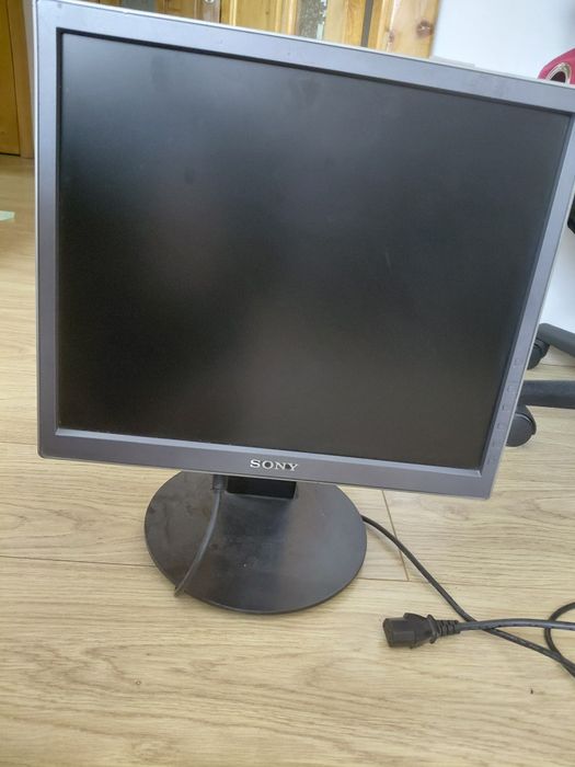 Монітор  Sony SDM-S75A