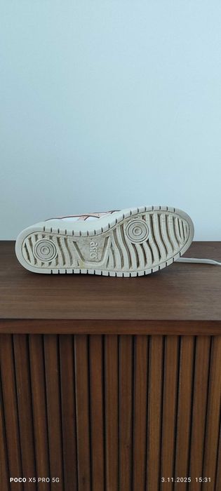 Asics buty damskie Japan SPF białe 39.5