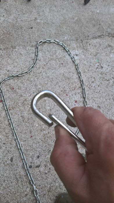 duas correntes                       .64584841672833122