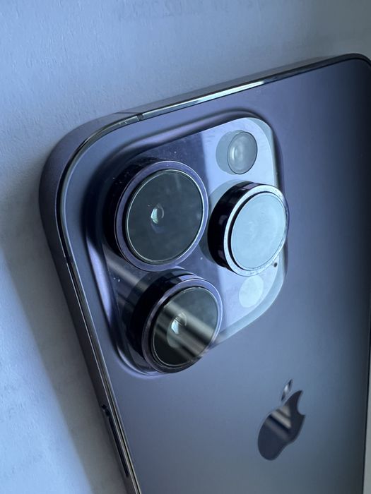 Продам Apple iPhone 14 Pro Max 256 GB Deep Purple