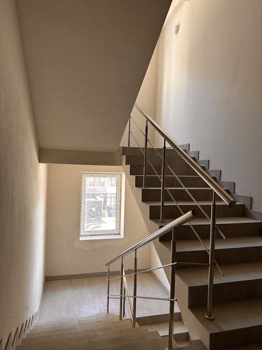 Продаж 2-кімнатна ЖК Art house