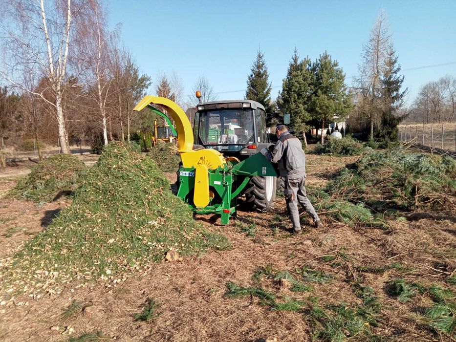 Usługi koparką ładowarką  , wycinka  Prace Ziemne  Rozbiórki