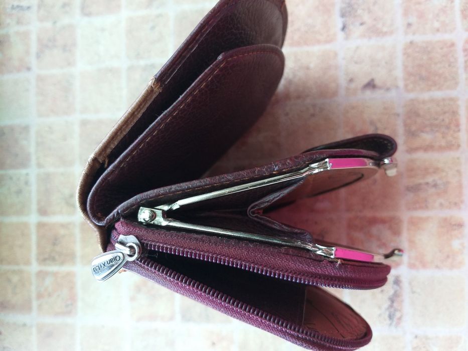 Кожаный кошелек Qian Xi Lu. Женский кошелек.