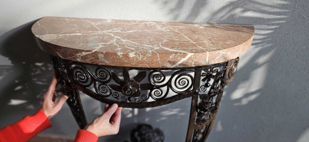 Consola art-deco Paul Kiss em ferro forjado e mármore