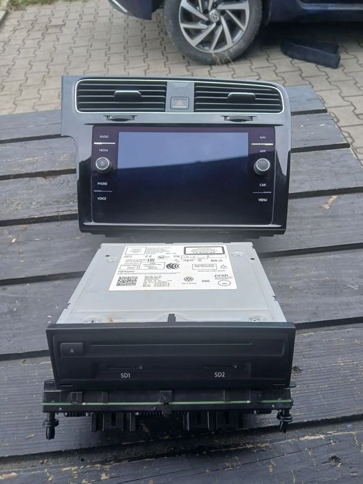 VW GOLF 7.RADIO NAVI,WYŚWIETLACZ KOMPLET 3Q0035864C,5G6919605B