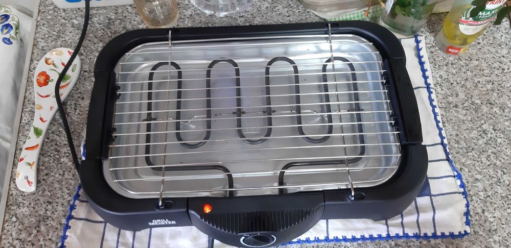 Grelhador de Mesa Elétrico.