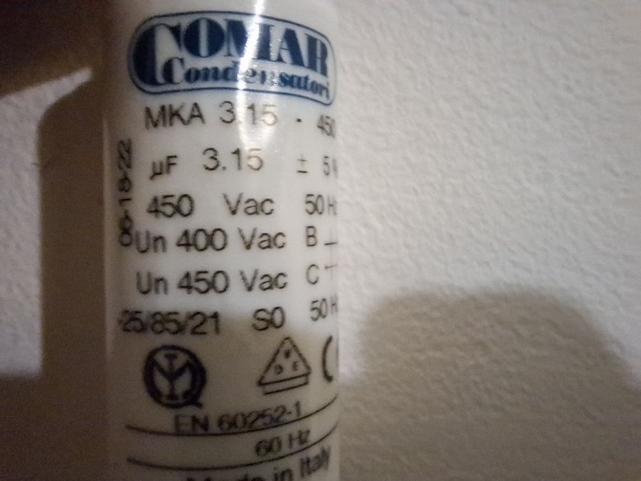 Condensador eléctrico 3,15 uF 50Hz