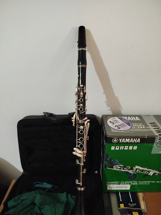 Clarinete YAMAHA YCL-255S (com garantia)