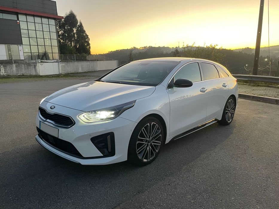 Kia ProCeed GT 1.6 CRDI DC7 (Automática) - 96000km