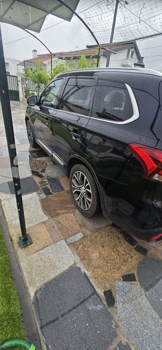 MITSUBISHI  Outlander 2019
