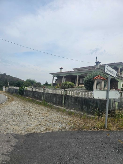 Moradia independente para venda Granja, Castro Daire