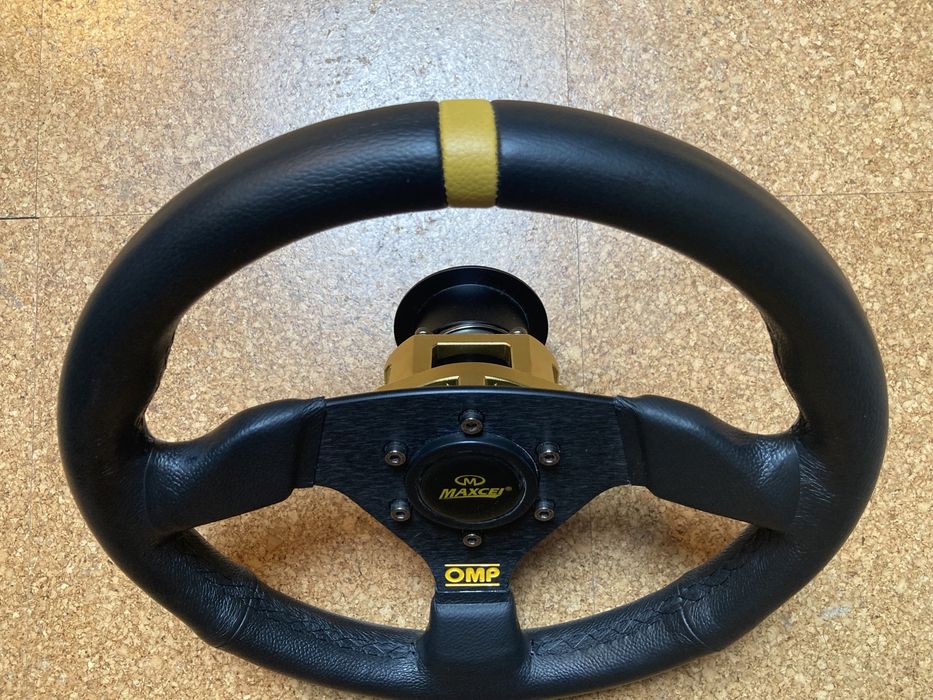 Fanatec Podium Hub + Volante OMP Rally