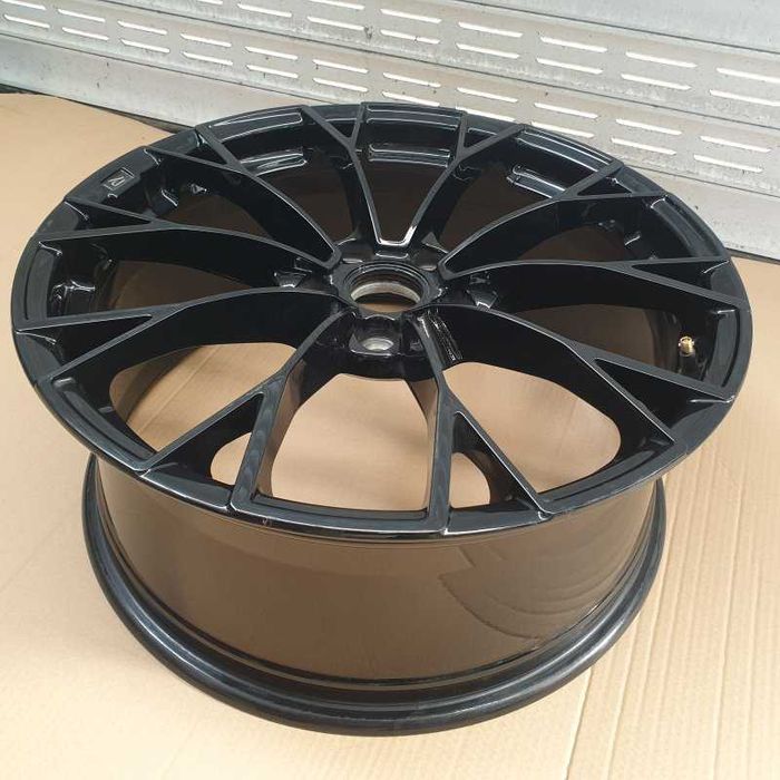 Felga aluminiowa 8Jx19' VW GOLF R-LINE