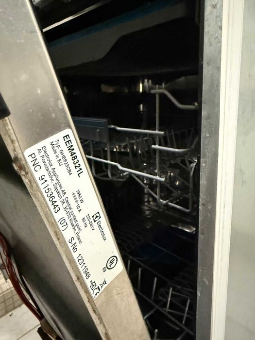 Zmywarka Elektrolux EEM48321L - uszkodzona
